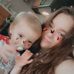 Meet your Posher, Katelyn